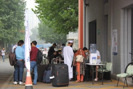 international students arrived Zhongguancun campus.JPG